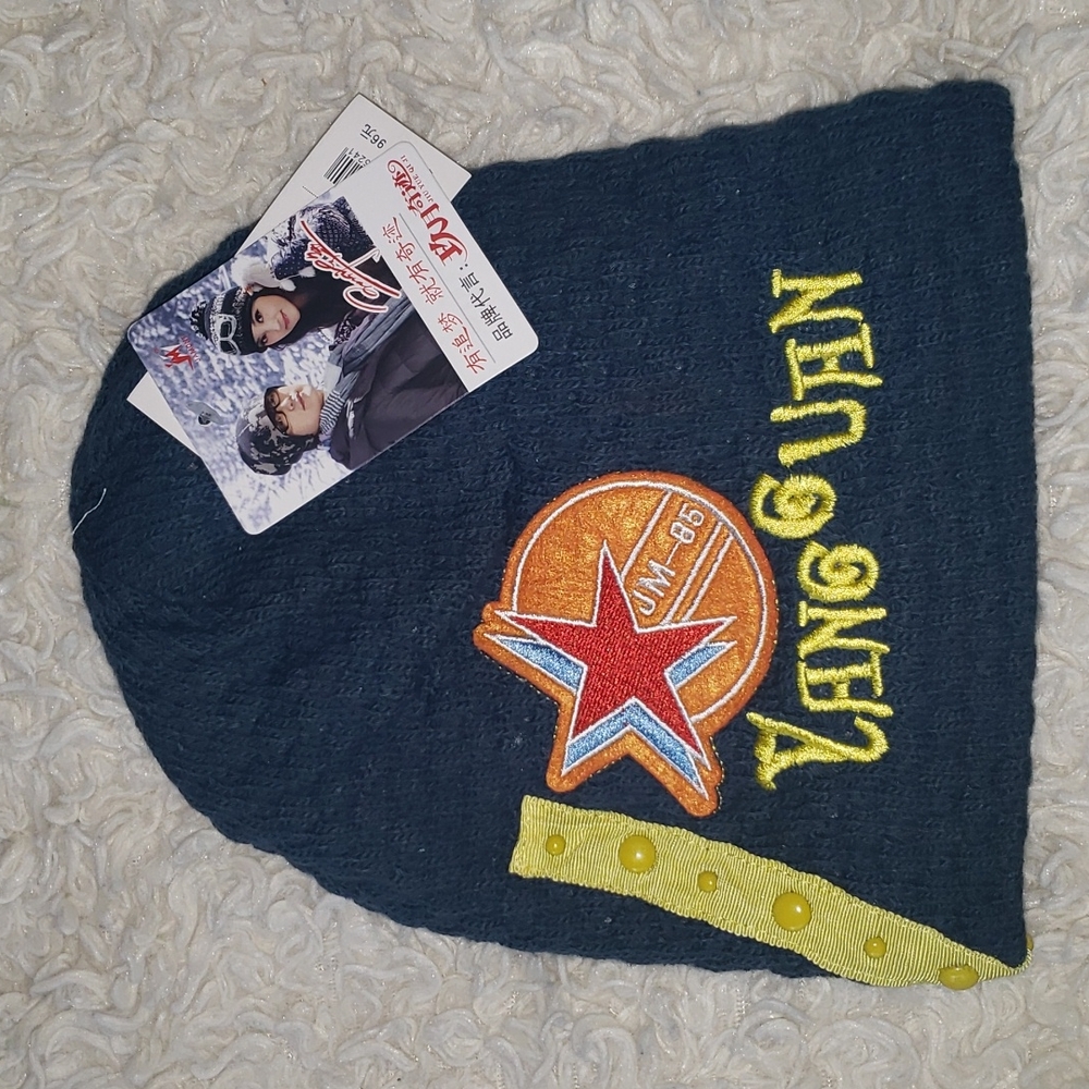 Winter Beanie Navy Yellow